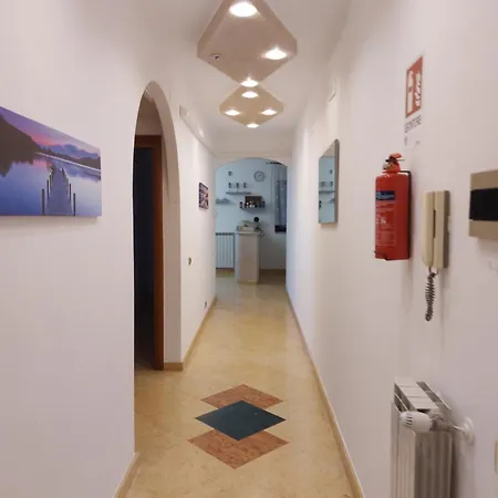 Arco Dei Tramonti